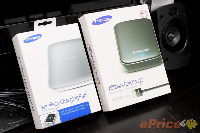 三星 Galaxy S4 无线充电组、无线分享器试用 三星 Galaxy S4 无线充电组、无线分享器试用