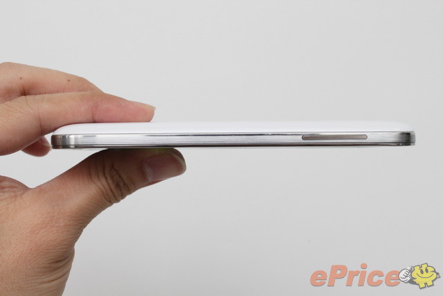 三星 Galaxy S4 无线充电组、无线分享器试用 三星 Galaxy S4 无线充电组、无线分享器试用